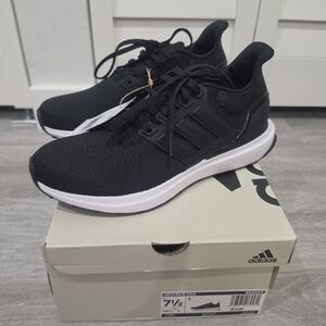 BNIB - Adidas UBounce DNA Women's Running Sneakers Sz. 7.5